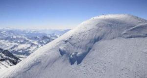 Ski alpinisme : Élise Poncet explose le record d'ascension du Mont-Blanc !