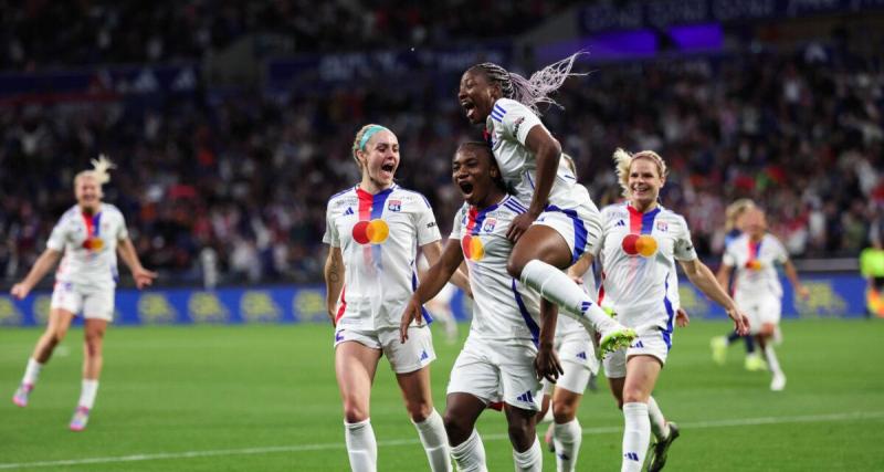  - L'OL s'impose face au PSG et remporte la Première Ligue Arkema