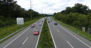 Flashé à 214km/h sur l’Autoroute, ce conducteur Allemand est dénoncé au Ministère public