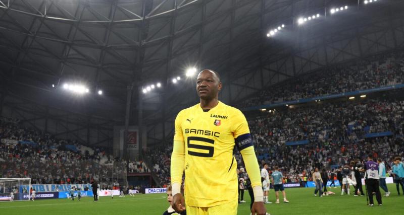  - OM - Rennes : le Vélodrome a fêté Mandanda comme une légende !