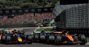 Vidéo - Le départ de la course du GP d'Émilie-Romagne