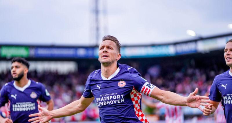  - Le PSV champion des Pays-Bas !