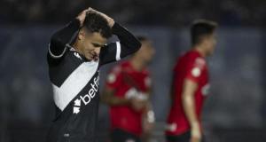 Barça : une fusillade interrompt l'interview d’un flop mythique