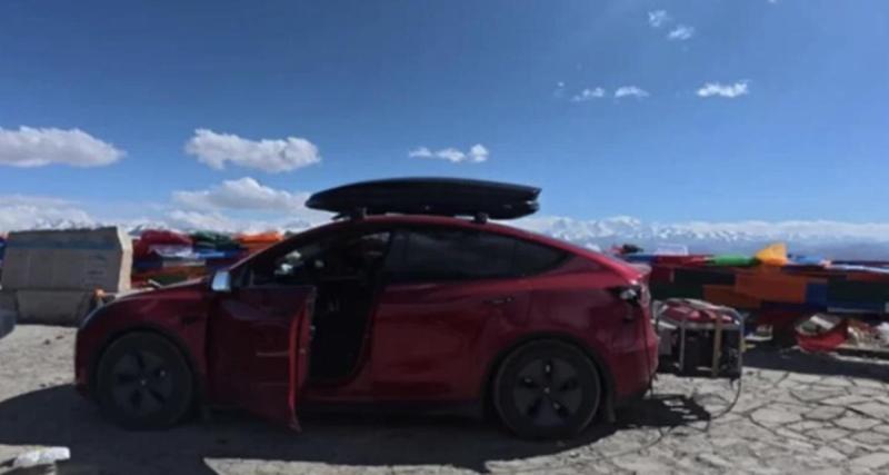  - Un conducteur Tesla a tenté de recharger son Model Y avec de l’essence