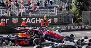 Énorme accident au départ du GP de Monaco en F2