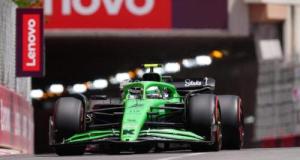 GP de Monaco : voiture de sécurité juste après le départ de la course