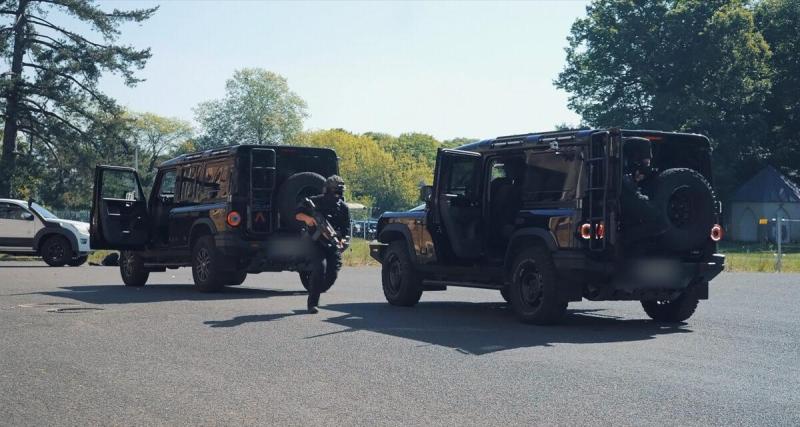  - RAID de Bièvre : l’élite de la police nationale roule avec l’INEOS Grenadier
