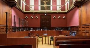 Il conteste son amende lors d’un accident en accusant son ami décédé… Sa version change une nouvelle fois devant le tribunal
