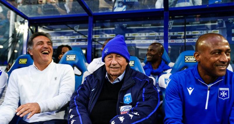  - Le craquage total de Guy Roux sur le football féminin pendant le jubilé de Djibril Cissé