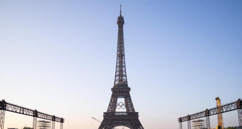  - PSG - Inter : le message de soutien génial affiché sur la Tour Eiffel avant la finale