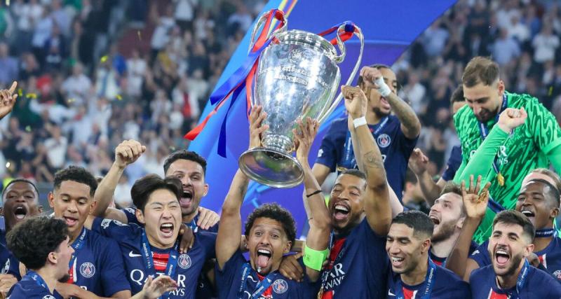 - PSG : les joueurs ont atterri à Paris, le club dénonce les violences de la veille