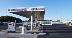 Polémique, E.Leclerc arnaque les automobilistes à la pompe à essence ? Ce test fait jaser