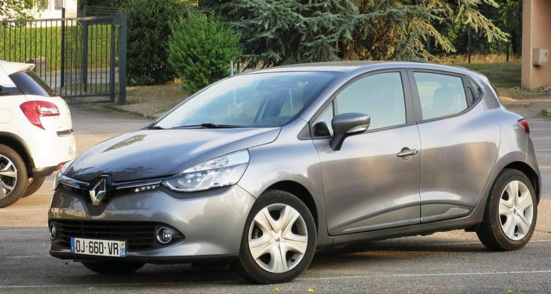  - Flashé à 172 km/h, il se fait sévèrement recadrer par le juge… qui lui conseille d’acheter une Clio