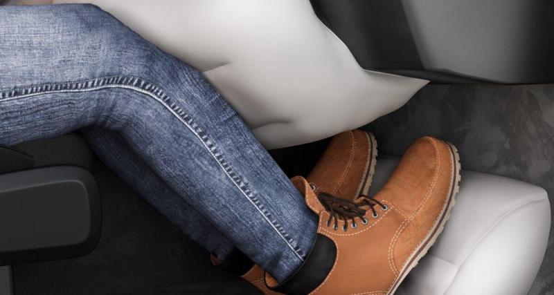  - Une entreprise allemande développe un airbag... pour protéger les pieds