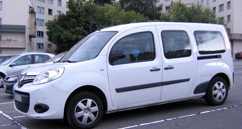  - Une propriétaire découvre sa voiture volée… accidentée à seulement quelques mètres de sa maison : « On se serait cru dans un film d’horreur »