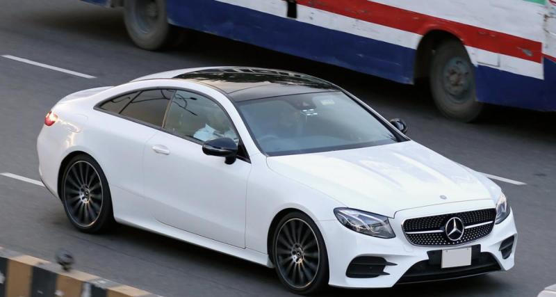  - Un adolescent arrêté après une course-poursuite à 212 km/h : il était en retard à un entretien