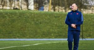 XV de France : Servat raconte comment le staff s’adapte, un an après les affaires Jegou-Auradou et Jaminet