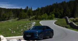 Essai DS N°8 : notre avis au volant du plus luxueux des véhicules français