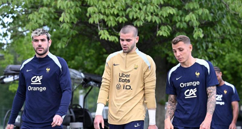  - Equipe de France : gros coup dur pour Théo Hernandez, en passe d'être doublé par Digne ?