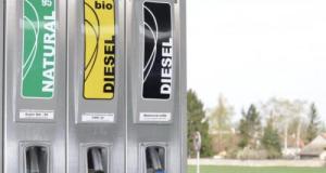 Une petite pause à la station essence, et les conducteurs perdent toutes leurs économies