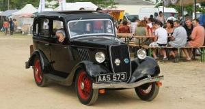 Les voitures anciennes de retour à Paris, pour un événement particulier