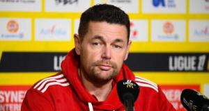 Quatre départs à Lens, Nantes remplace déjà Pallois, Rennes vise un gros 9