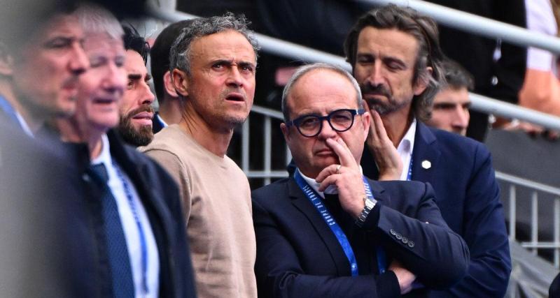  - PSG : une surprise du chef en attaque lors du Mercato ?