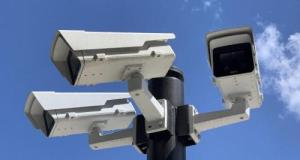 Un homme vole une voiture avant de la ramener car il avait été filmé par la vidéosurveillance