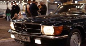 Record fou : ce taxi de 1976 a roulé plus que 100 fois le tour de la Terre