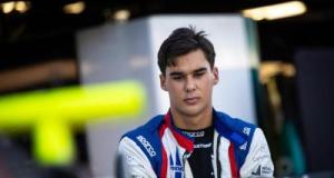 Formule 2 : un Français victime d’un accident spectaculaire, avec des tonneaux dingues et une scène folle