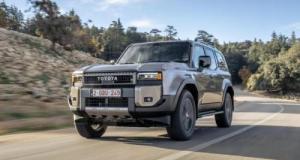 Le Toyota Land Cruiser s’offre une hybridation… trop légère pour éviter le malus en France