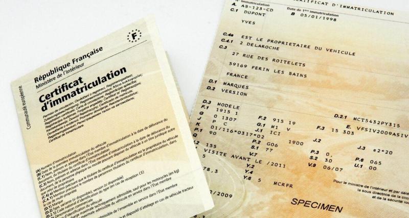  - La carte grise est maintenant disponible sur smartphone