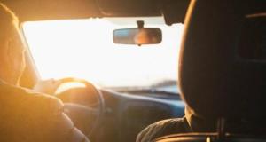 Ils font du shopping, puis la belle : un père de famille vole des vêtements et repart avec sa femme et ses enfants à bord de sa voiture