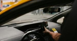 Une conductrice de taxi facture des courses fictives à 2,3 millions d'euros et finit en prison