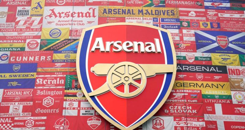  - Coup de tonnerre, une star d'Arsenal accusée de viols et d'agression sexuelle par la police anglaise