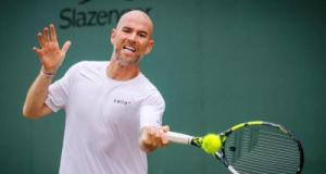 Wimbledon : Adrian Mannarino mord l'herbe sur le jardin londonien