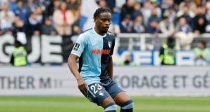 Lens vise un milieu de L1, un indésirable s'en va à Rennes, les supporters du Havre inquiets après le rachat