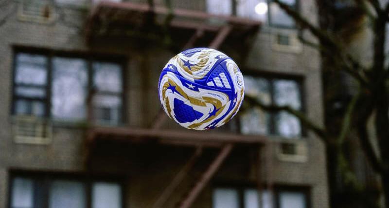  - Coupe du Monde des Clubs : le ballon des demi-finales et de la finale dévoilé !