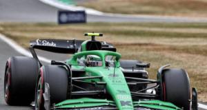 F1 : un pilote s’enflamme pour les nouveaux pneus en vue de 2026
