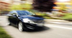 Flashé en excès de vitesse à 222 km/h, son inconscience lui coûte une bonne leçon
