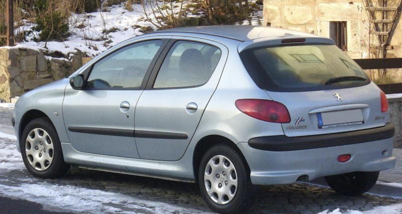  - Il vend sa Peugeot 206 pour “sauver l’OL” : S'il ne fallait que ça...