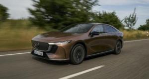 Essai Mazda 6e : notre avis à bord de la berline électrique japonaise