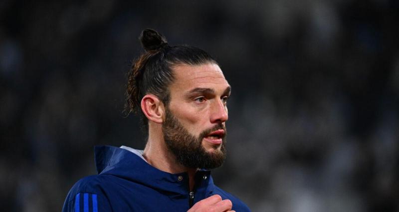  - Bordeaux : le premier match cauchemar d'Andy Carroll en sixième division anglaise