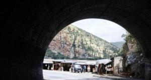Il roule 15 km dans un tunnel et reçoit une facture qui fait halluciner !