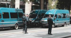 Il raye une voiture sans savoir que des policiers de la BAC sont dedans