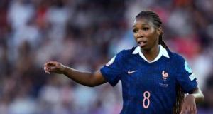 Équipe de France (F) : "C'est très cruel", lance Geyoro après l'élimination contre l'Allemagne