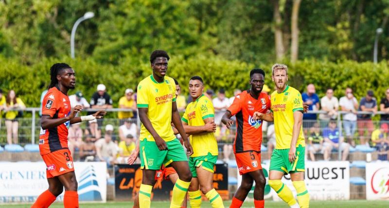  - Nantes : une action surréaliste face à Guingamp enflamme la prépa estivale