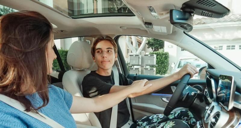  - Permis de conduire, cette réunion au sommet de l'Etat pour accélérer les passages