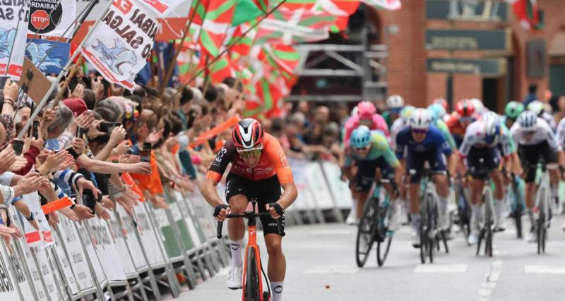  - Tour de France : un coureur poste une photo folle de sa jambe après deux semaines de course
