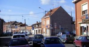 Il casse une voiture pour voler à l’intérieur, la BAC l’intercepte au même moment…